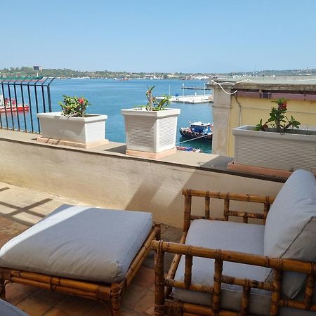 Villa Sul Molo Tra Siracusa E Catania Augusta Quarto foto